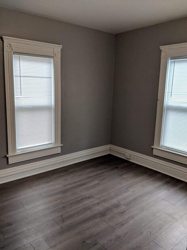 Building Photo - pp1507