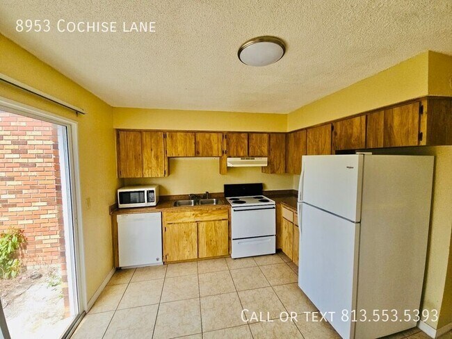 Building Photo - 8953 Cochise Ln