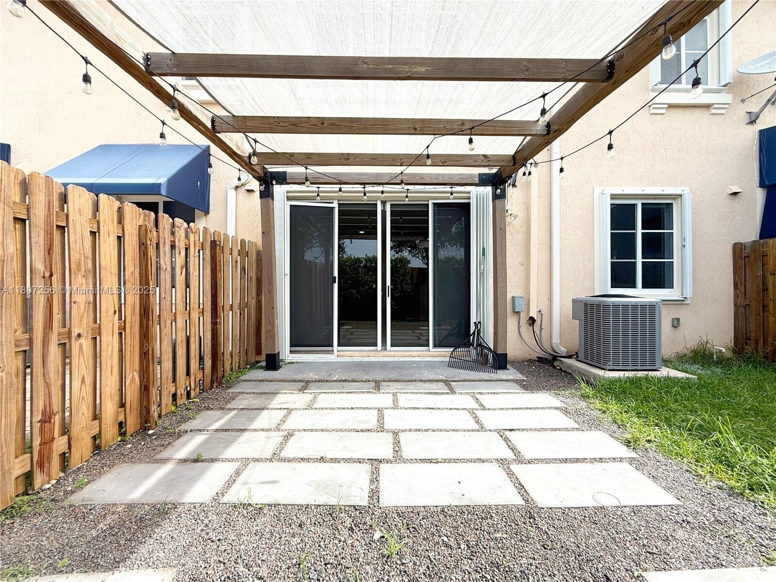 Building Photo - 16562 SW 71st Ter