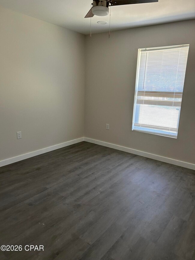 Building Photo - 2826 La Mesa Ave