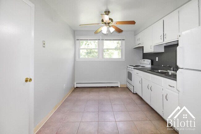 Interior Photo - Hillside Terrace Apartments
