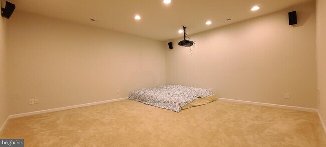 Building Photo - 23538 Christina Ridge Square