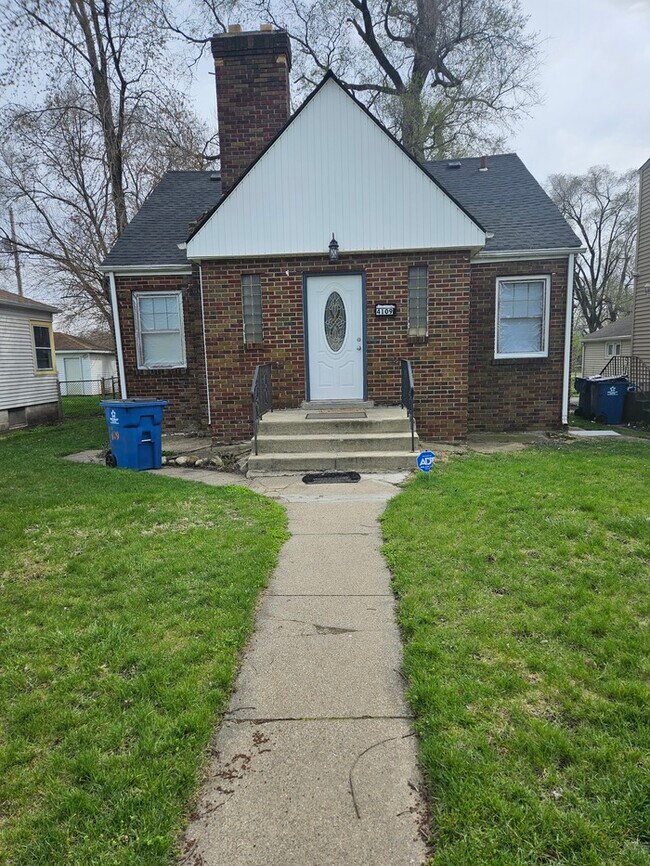 Building Photo - Two story house with full basement and garage.