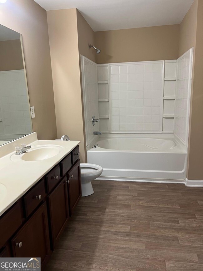 Building Photo - 3616 Utoy Dr SW