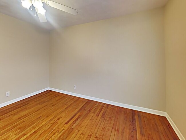 Building Photo - No App Fees.with 16 month lease agreement.