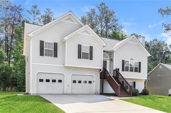 Building Photo - 1500 Cedar Hill
