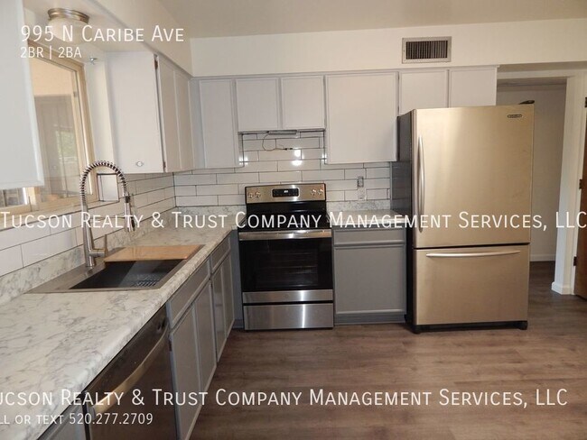 Building Photo - 995 N Caribe Ave