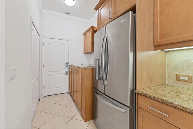Building Photo - 7236 Lismore Ct