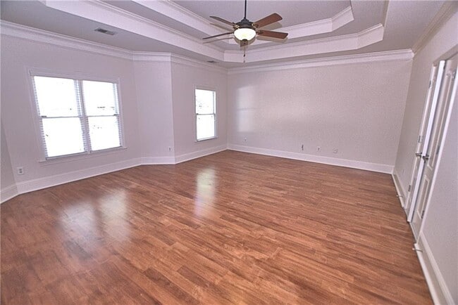 Building Photo - 56 Creekside Park Dr