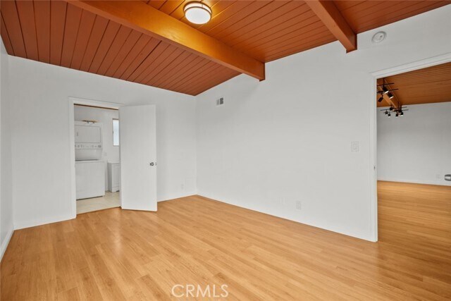 Building Photo - 2159 La Canada Crest Dr