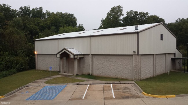 Building Photo - 18165 W 798 Rd