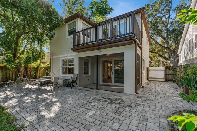 Building Photo - 1517 Woodward St