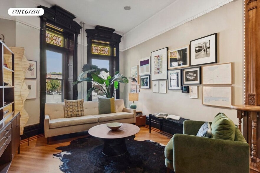 Primary Photo - 58 Macon St