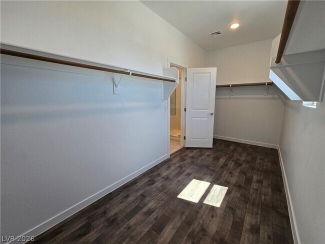Building Photo - 8242 Skye Territory St