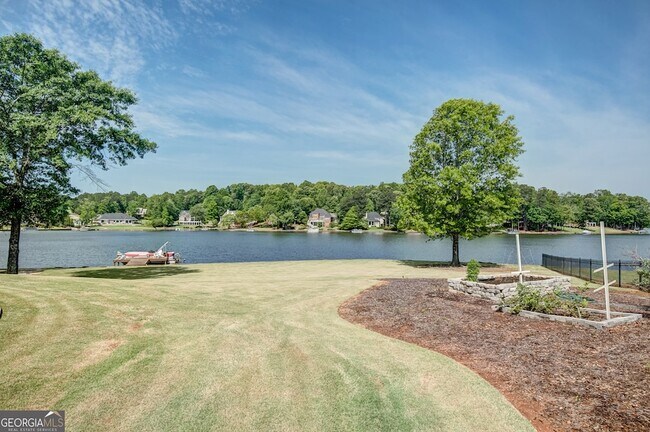 Building Photo - 50 Harbor View