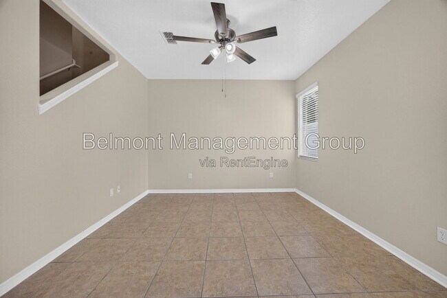 Building Photo - 10709 Savannah Landing Cir