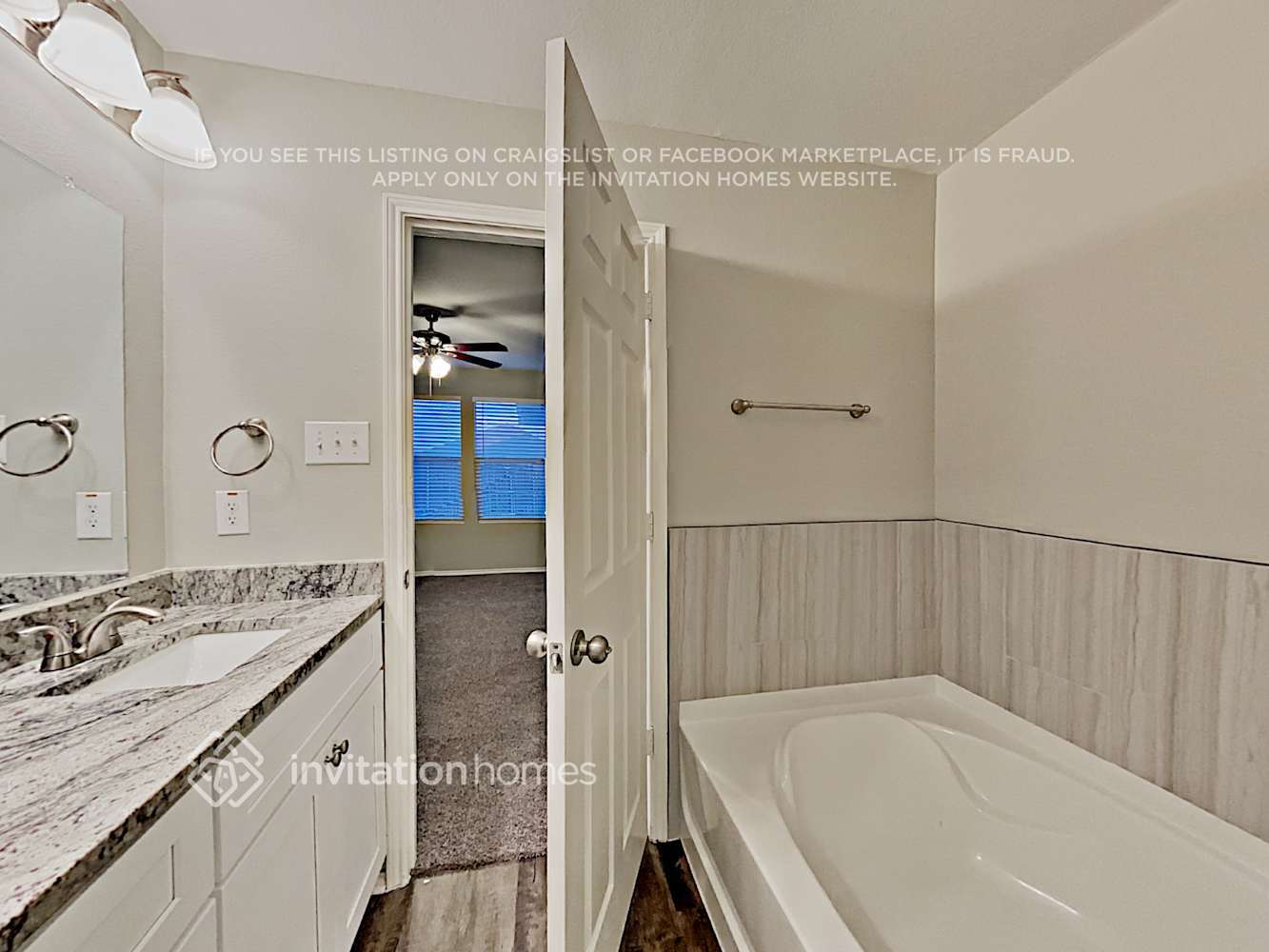 Building Photo - 112 Abelia Dr