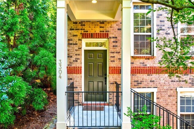 Building Photo - 3304 Ferncliff Ct