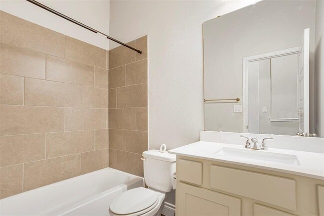 Building Photo - 204 Magdalene Way