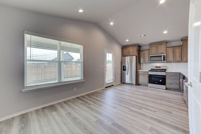 Building Photo - 4/2.5/2 New Construction Home!