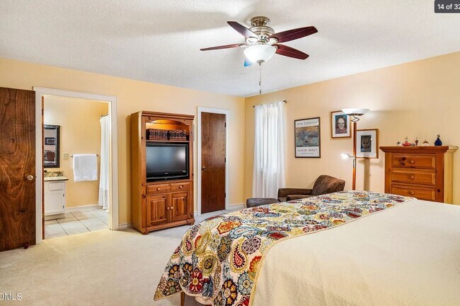 Building Photo - Beautiful & Spacious 3 Bedroom 3 Baths