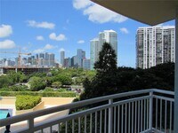Building Photo - 2475 Brickell Ave