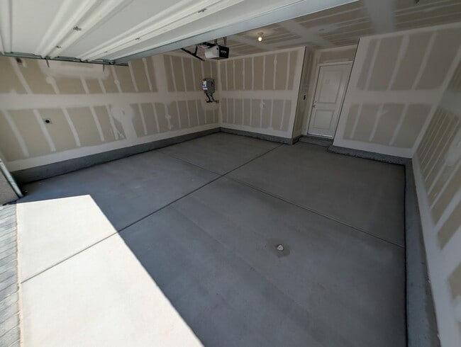 Building Photo - 9407 Verdon Mesa St