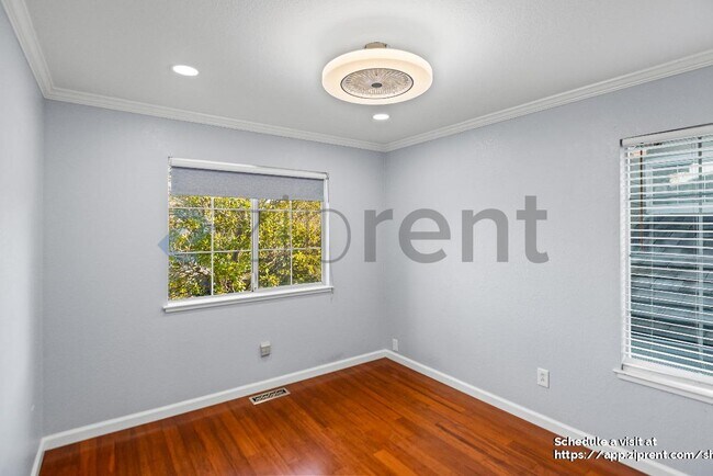 Building Photo - 281 Scotts Valley