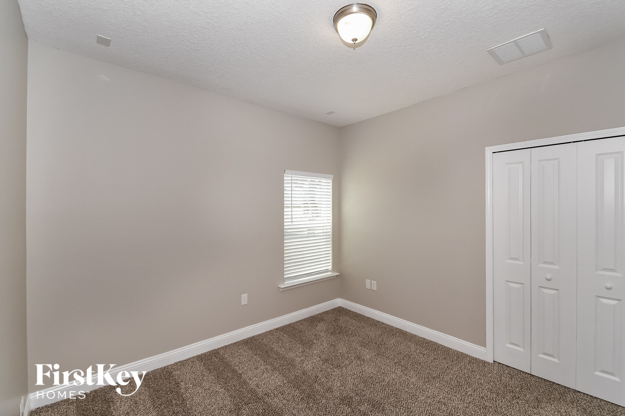 Building Photo - 2406 Caney Oaks Dr