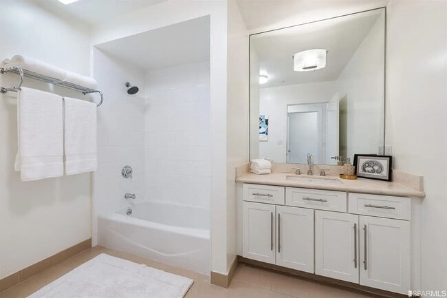 Building Photo - 1277 Howard St