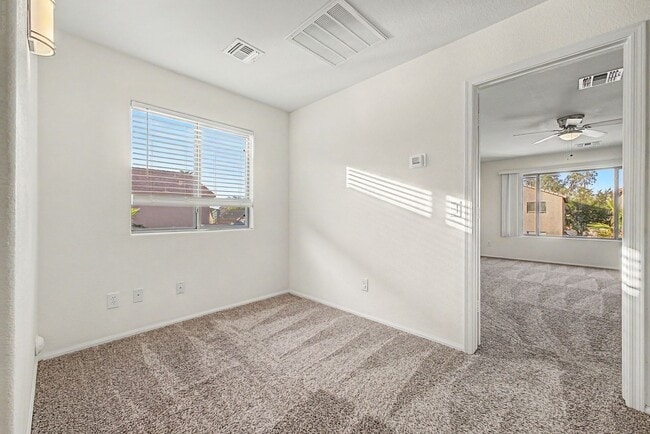 Building Photo - 41704 W Sunland Dr