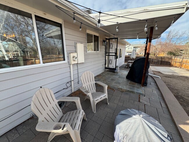 Building Photo - Room for Rent – Bear Valley, Denver | $1,000/month (Bills Included)