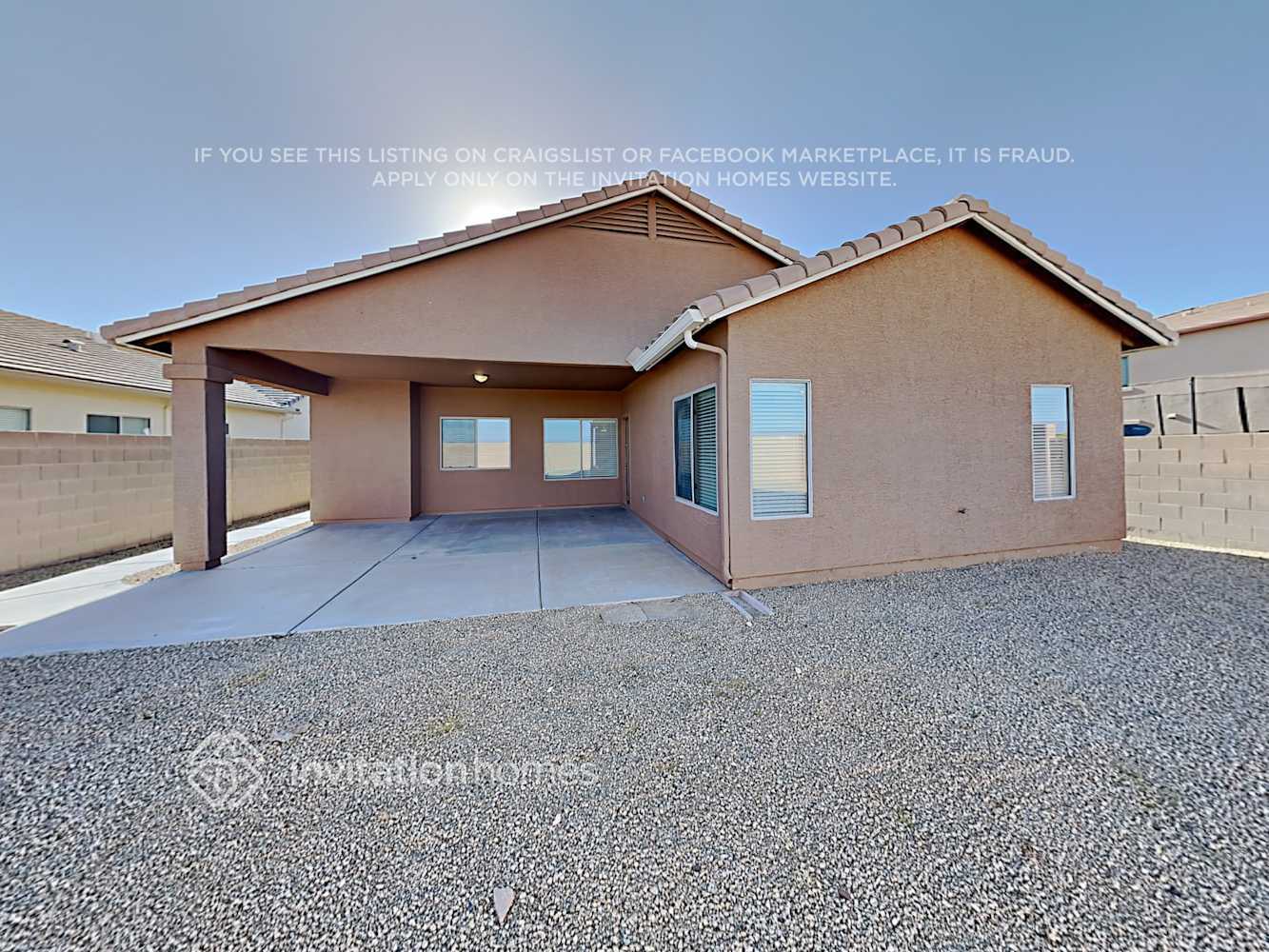 Building Photo - 33683 N Slate Creek Dr