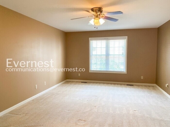 Building Photo - 103 Winchester Ln