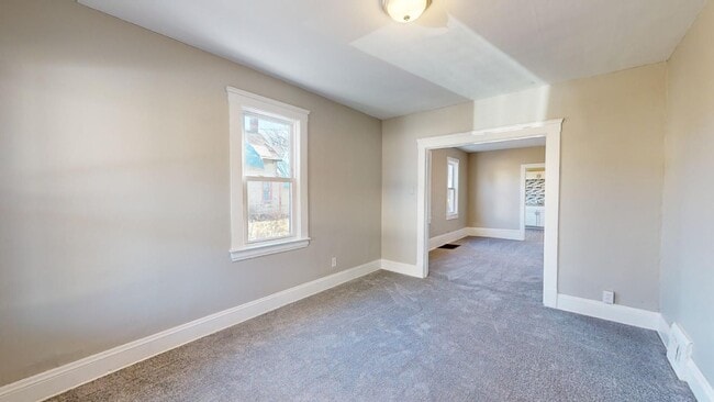 Building Photo - Clark / Fulton Area - Single Family Home