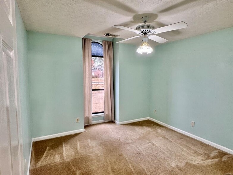 Building Photo - 6008 Woodrun Ct