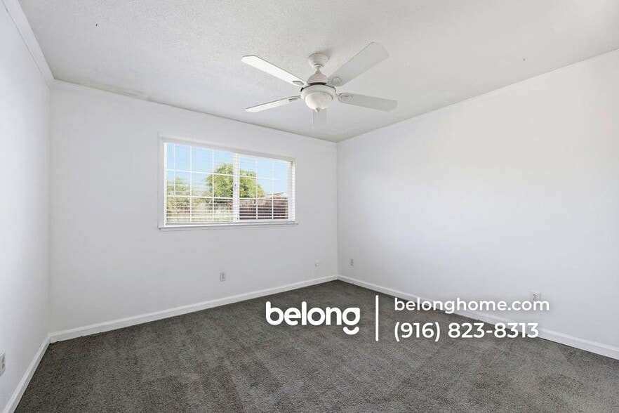 Building Photo - 7137 Reyn Oaks Way