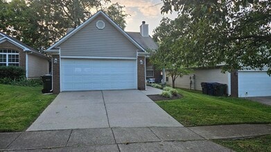 Building Photo - 265 Darenia Ln