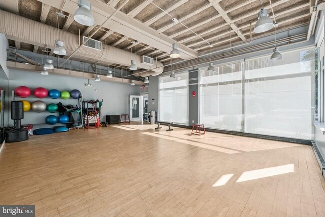 Building Photo - 800 4th St SW