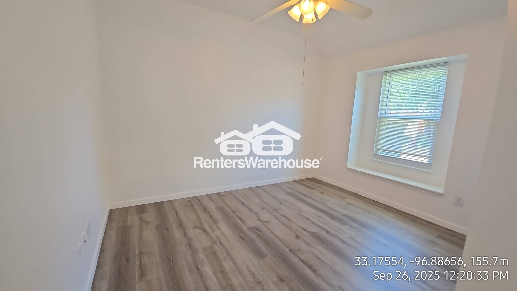Building Photo - 2600 Redcedar Dr