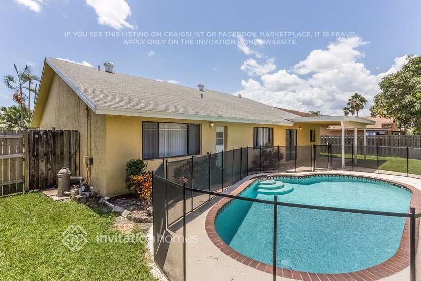 Building Photo - 8211 NW 53rd St