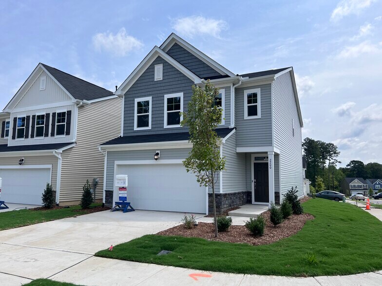 Building Photo - 2200 Cape May Ln
