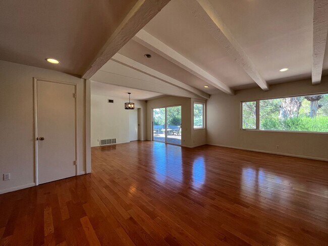 Building Photo - A hidden gem with tree-top view. Tranquil and private. Light and airy