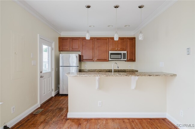 Building Photo - 603 Chamberlayne Pkwy