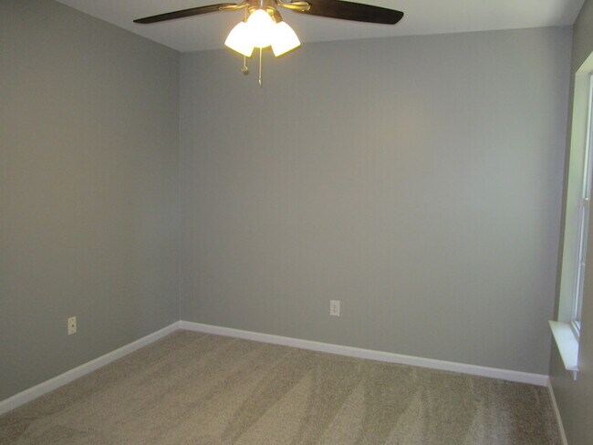 Building Photo - Beautiful Updated Home in Desirable Starmo...