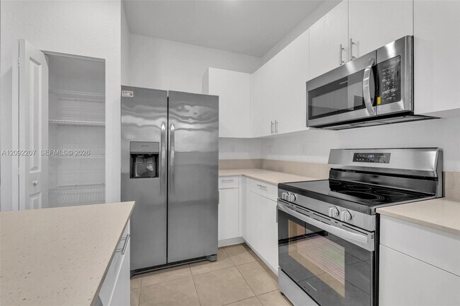 Building Photo - 12871 SW 233rd Terrace