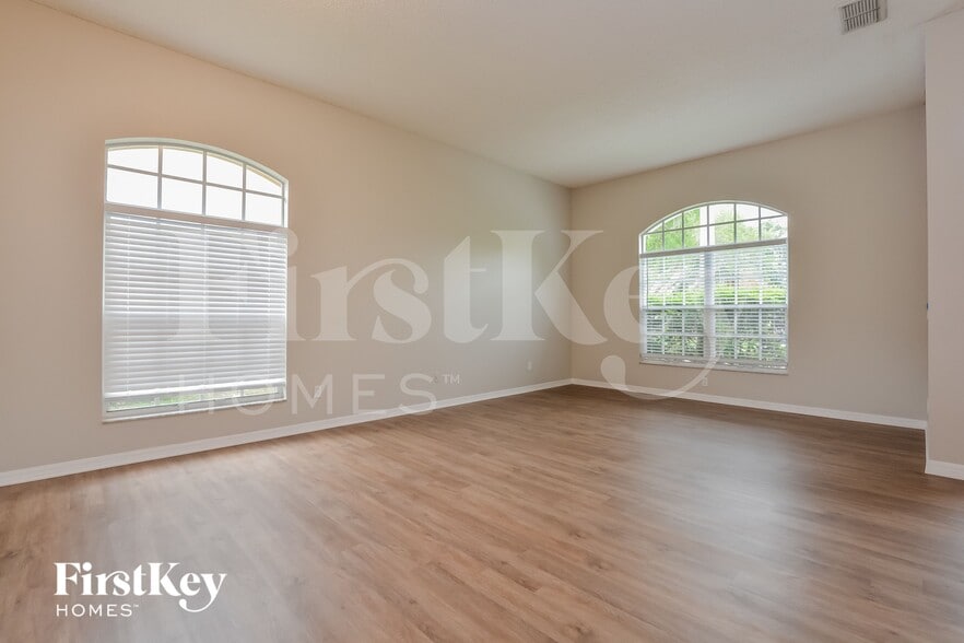 Building Photo - 517 Fitzwilliam Way