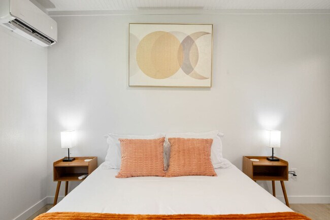 Building Photo - 3413 N 8th St