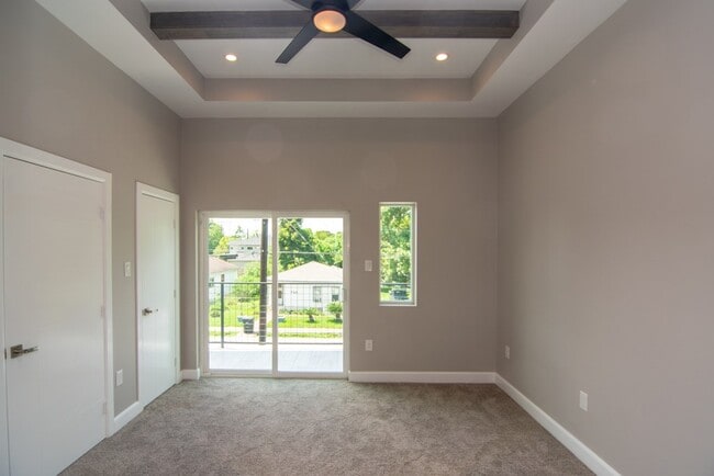 Building Photo - 317-A E 35th St