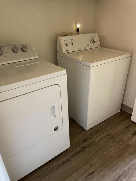 Building Photo - 226 Wright St